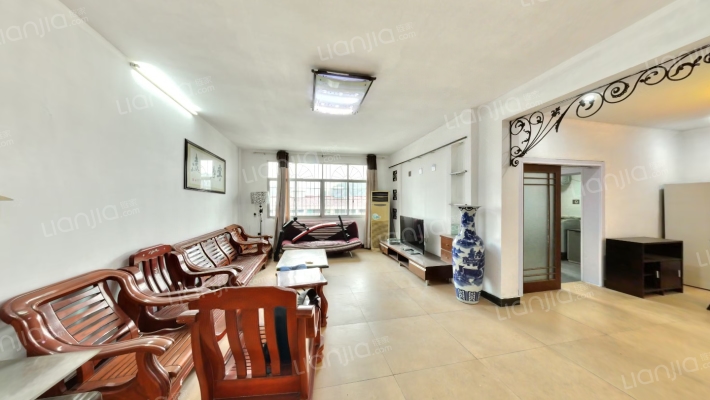 佳能小区二手房实景图