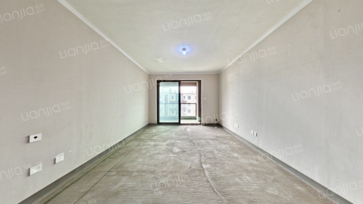 璀璨湖畔清园二手房实景图