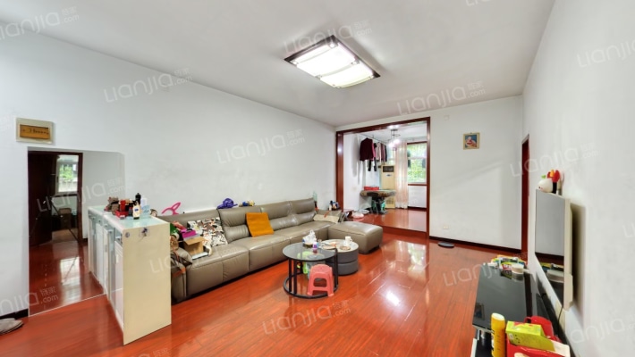 嘉陵村二手房实景图