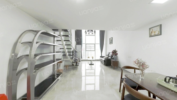 艾溪湖一号二手房实景图