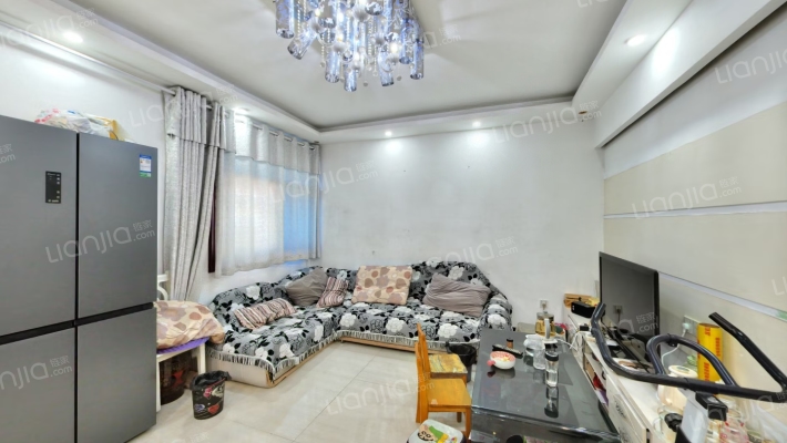 修造厂家属院二手房实景图