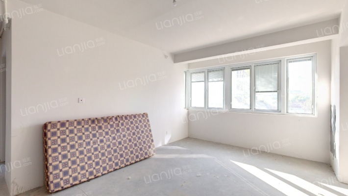 象山花园四期二手房实景图