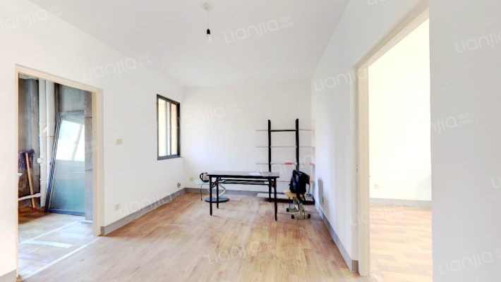 滨湖晴园二手房实景图