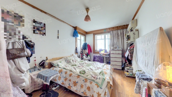 纪念一小区二手房实景图