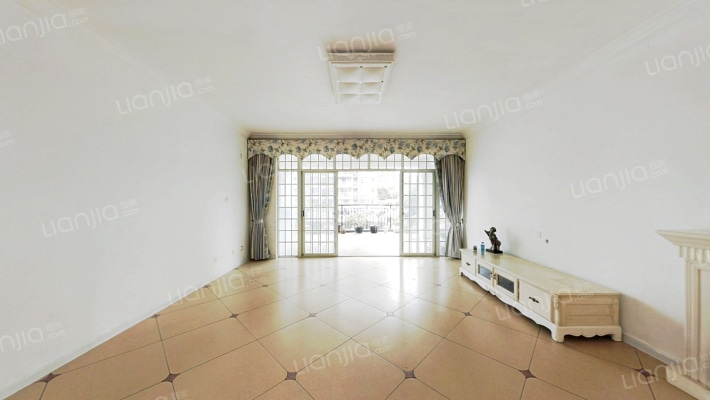 半岛香格里拉二手房实景图