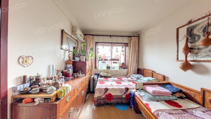 信华楼二手房实景图