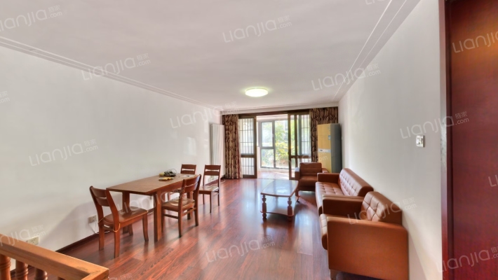 远洋滨海花园二手房实景图