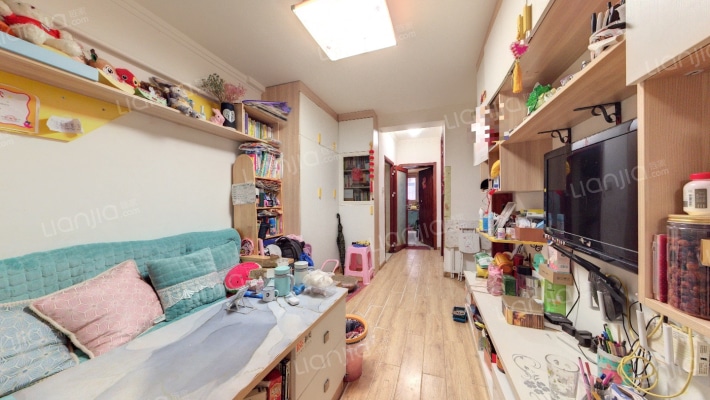 小纬四路二手房实景图