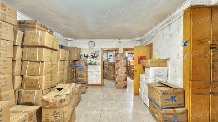 建秦苑小区二手房实景图