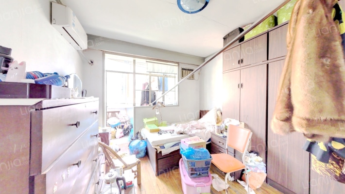 龙柏四村二手房实景图