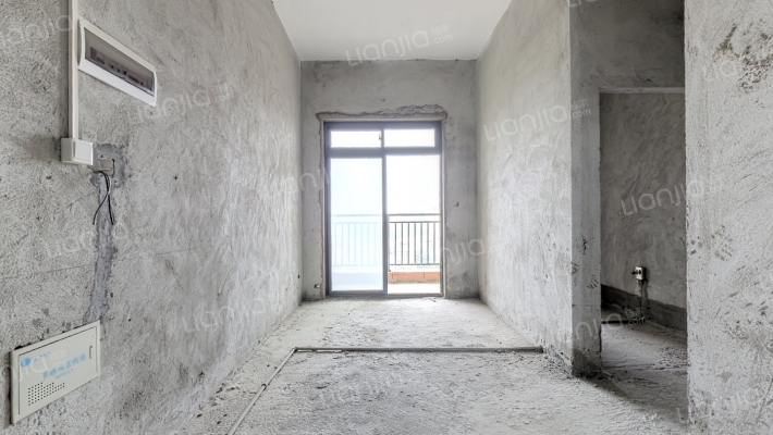 元邦明月翡翠二手房实景图