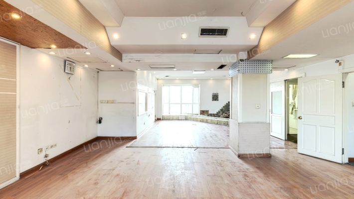 美龙家园二手房实景图