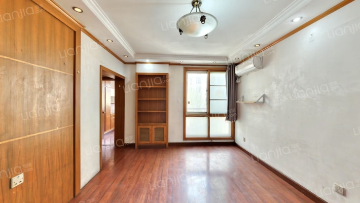 南湖中园一区二手房实景图