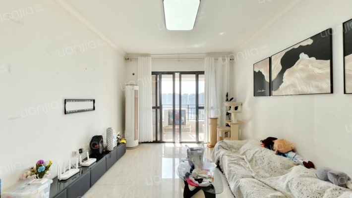 绿地·国际花都二手房实景图