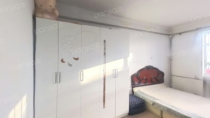 长青路32号院二手房实景图