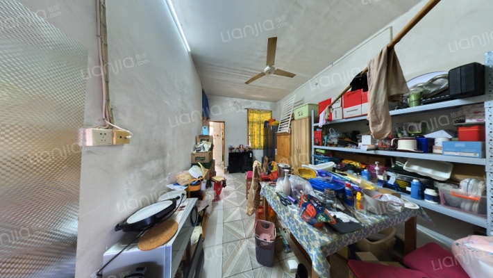 中南市政院小区二手房实景图