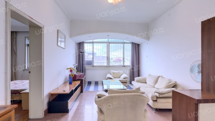 卧龙街13号二手房实景图