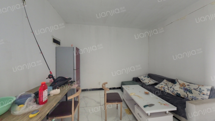 白云花园二手房实景图