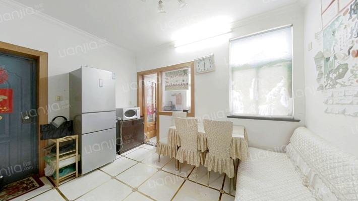 解放新一邨二手房实景图