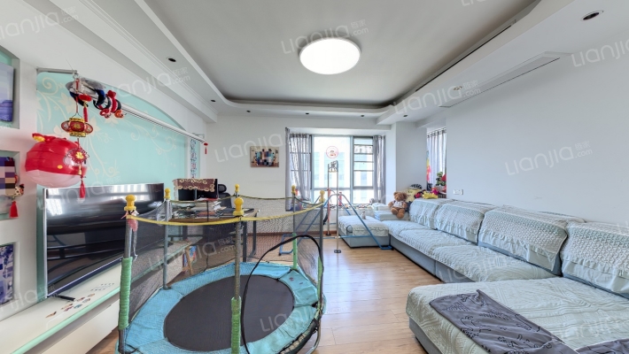 四季名门城市公寓二手房实景图