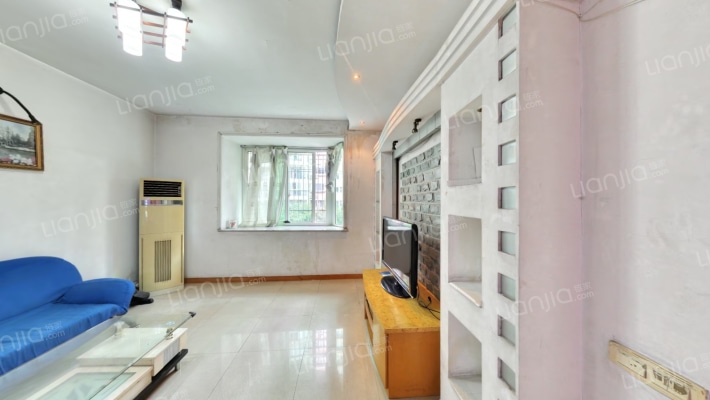 扬名居二手房实景图