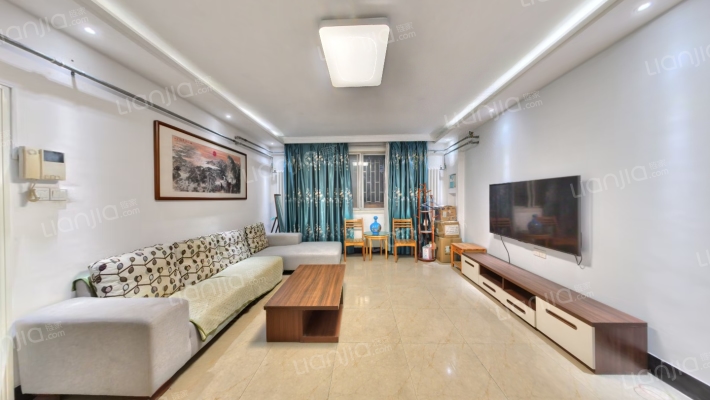 外商公寓二手房实景图