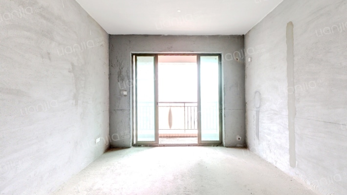 东骏朗晴轩二手房实景图