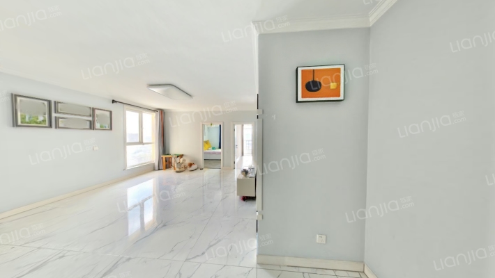 鸿盛凯旋门二手房实景图