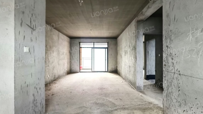 佳利名邸二手房实景图