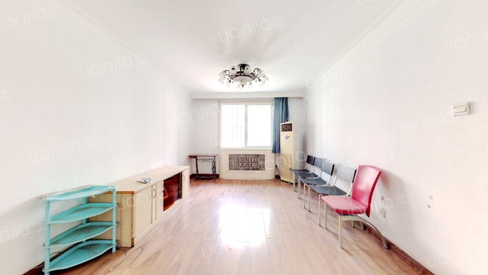 纯美公寓二手房实景图