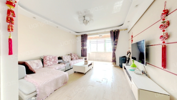 新城嘉苑D区二手房实景图