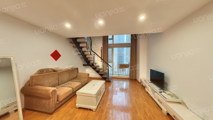 海信龙奥九号二手房实景图