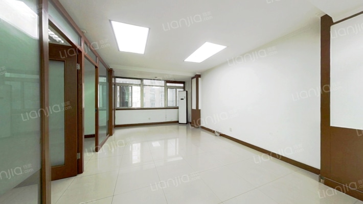 秦晋商务大厦二手房实景图