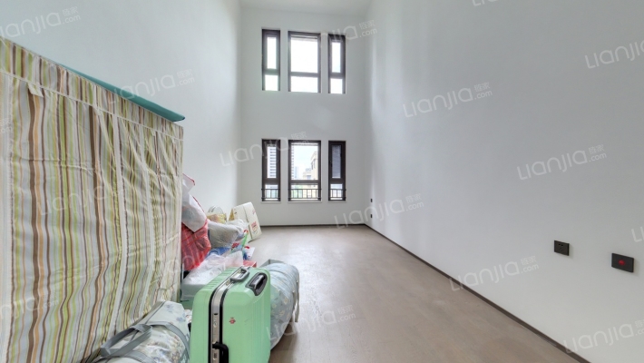 熙悦花园五期二手房实景图