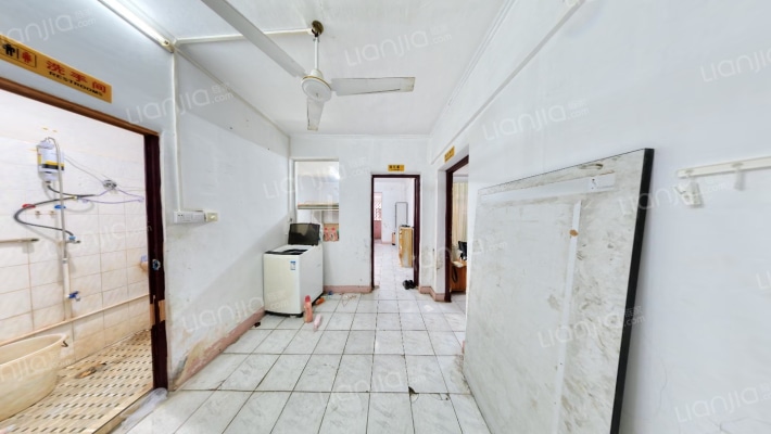 中航大厦二手房实景图