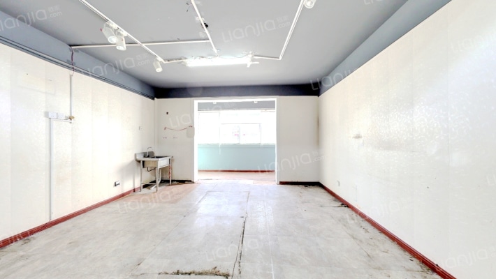 都市名座二手房实景图