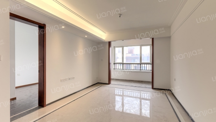 越秀臻悦府二手房实景图