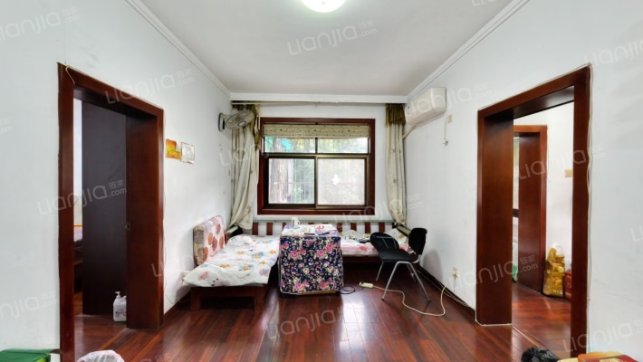 万利新村二手房实景图