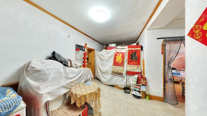 南海东街南一巷二手房实景图