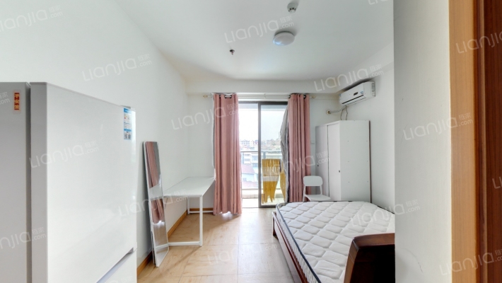 鸿晖康怡名都二手房实景图