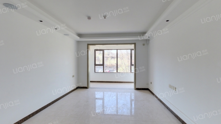 中铁诺德城南湖观邸二手房实景图