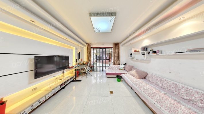 融信宽域二手房实景图