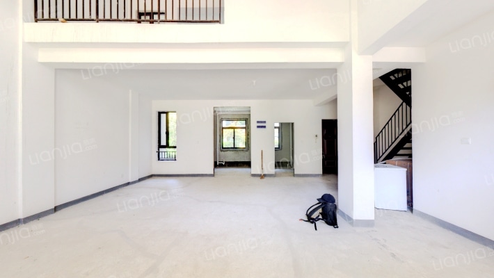 中梁锦园二手房实景图