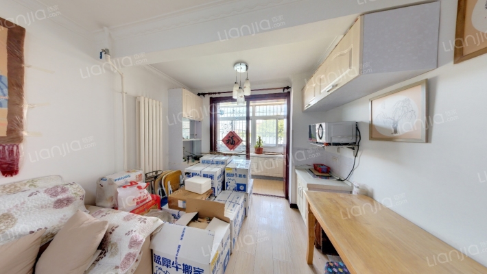 荣强里二手房实景图