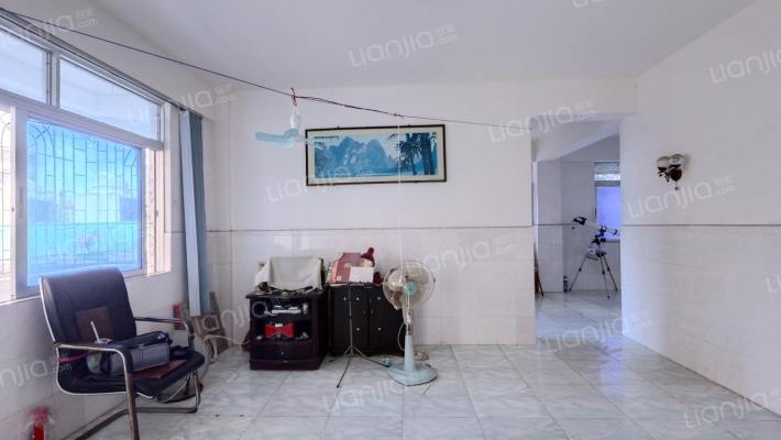 琼山琼剧院宿舍二手房实景图