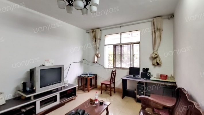 生产资料服务公司住宅区二手房实景图