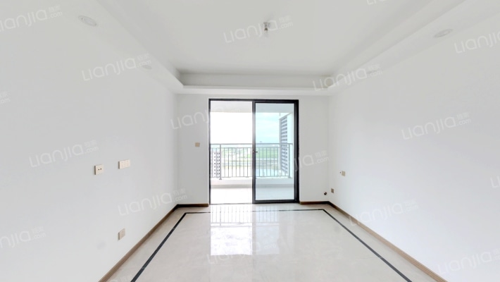 彰泰中梁力高君誉印象二手房实景图