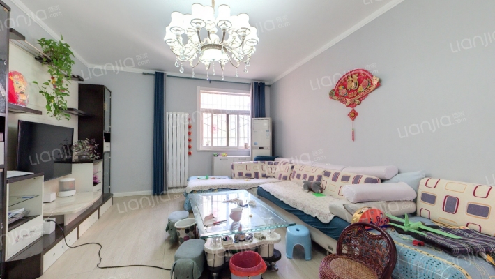 农业培训中心小区二手房实景图