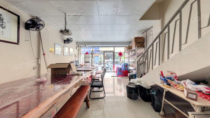 南国花园商城二手房实景图