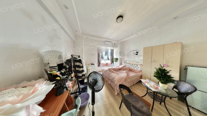 万豪城二手房实景图